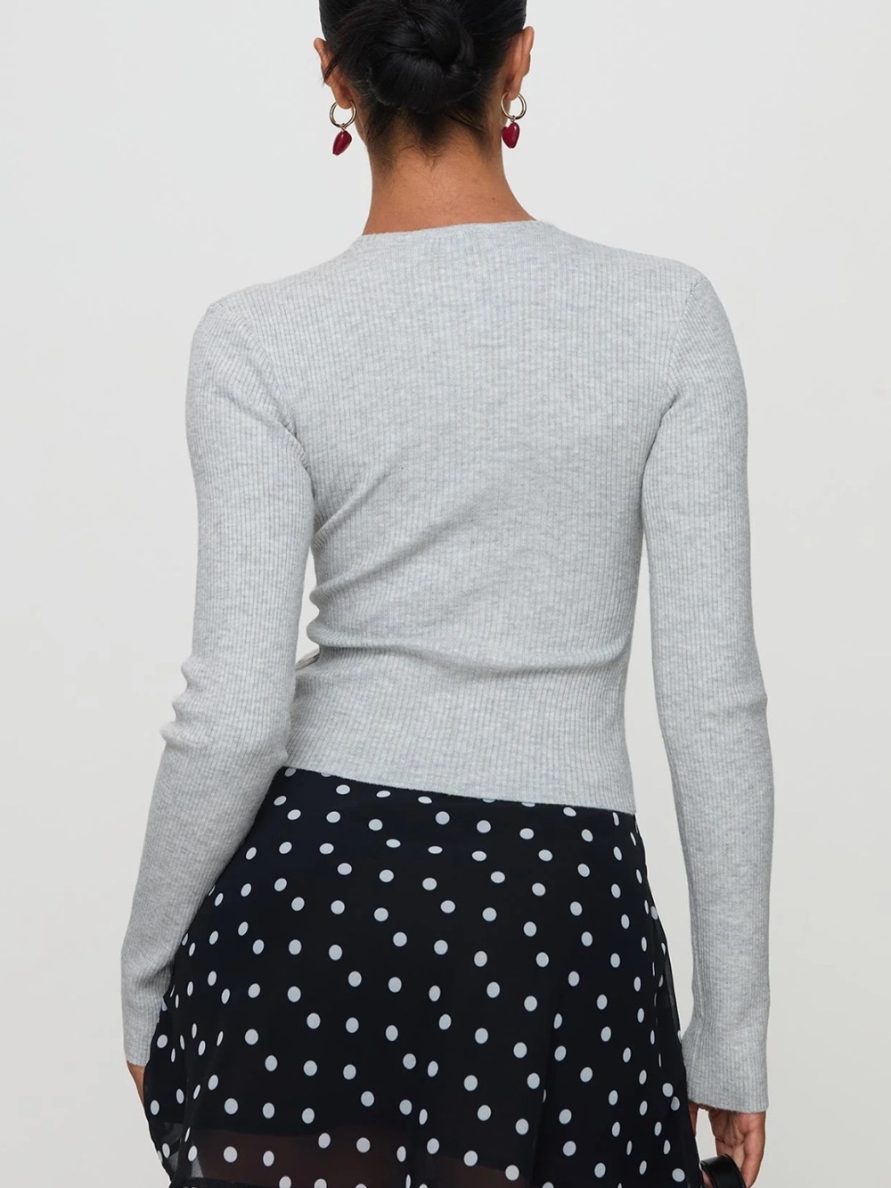 Princess Polly Suzu Long Sleeve Knit Top Grey Ribbed Button-Front Sweater Sz s - Picture 4 of 15